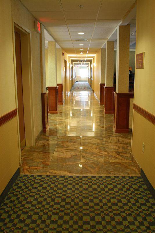 Holiday Inn Express Hotel & Suites Boston - Marlboro By Ihg Hudson Интериор снимка