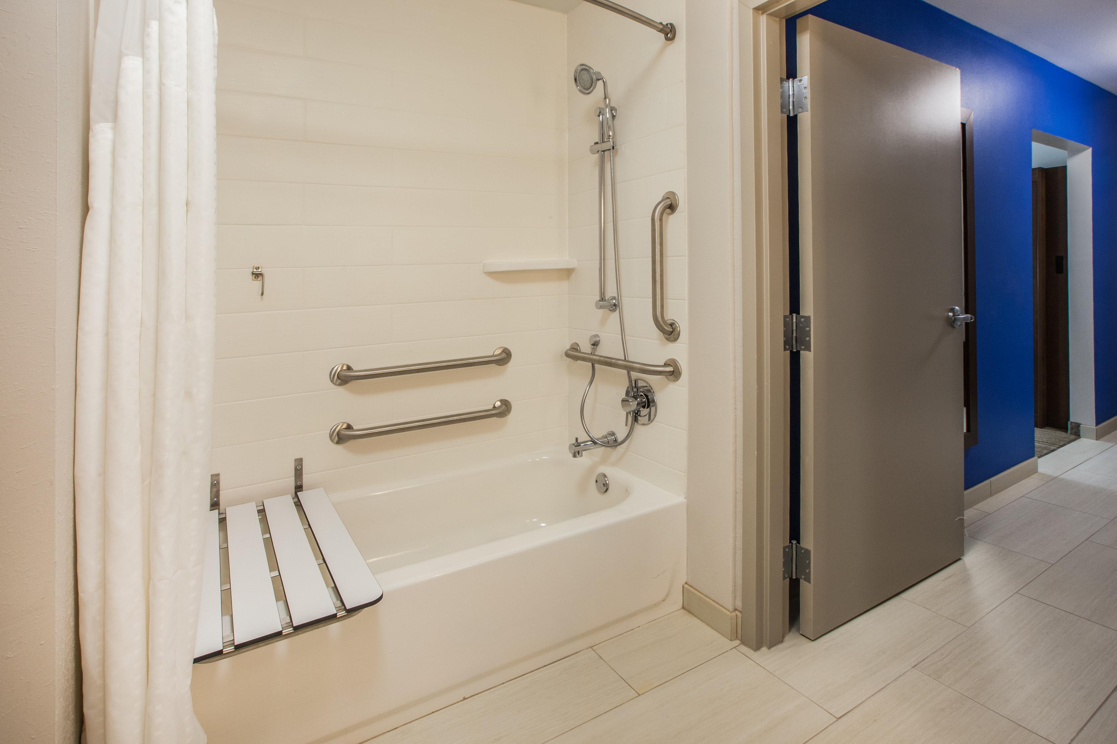 Holiday Inn Express Hotel & Suites Boston - Marlboro By Ihg Hudson Екстериор снимка