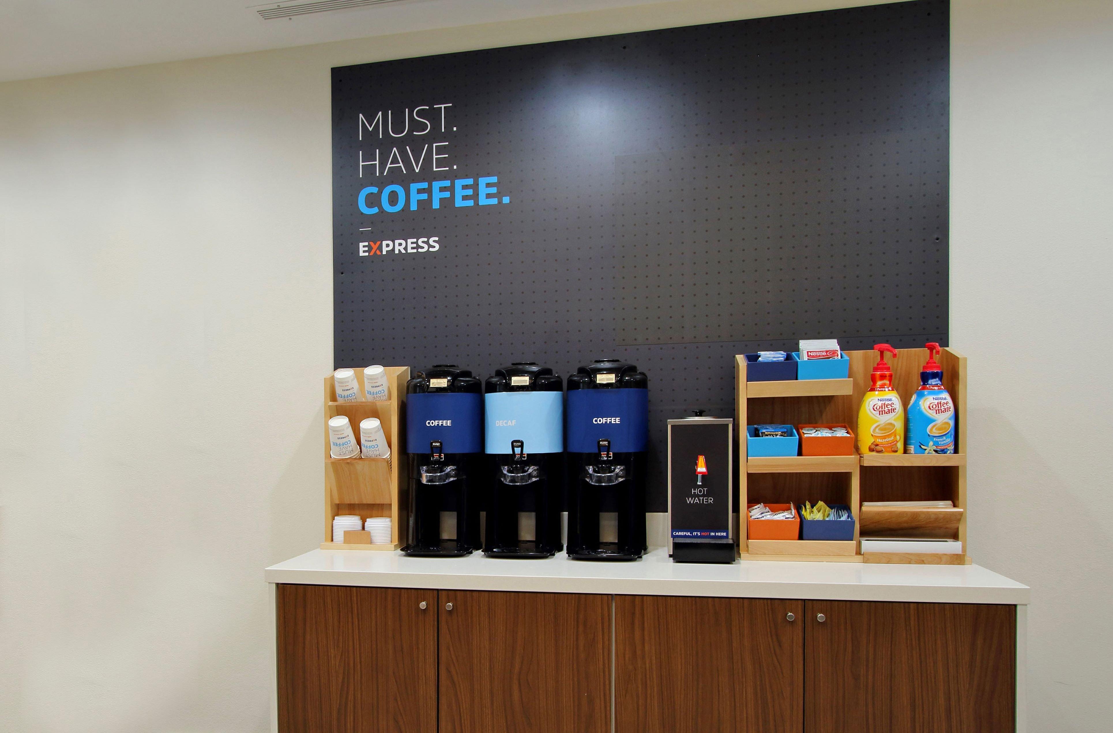 Holiday Inn Express Hotel & Suites Boston - Marlboro By Ihg Hudson Екстериор снимка