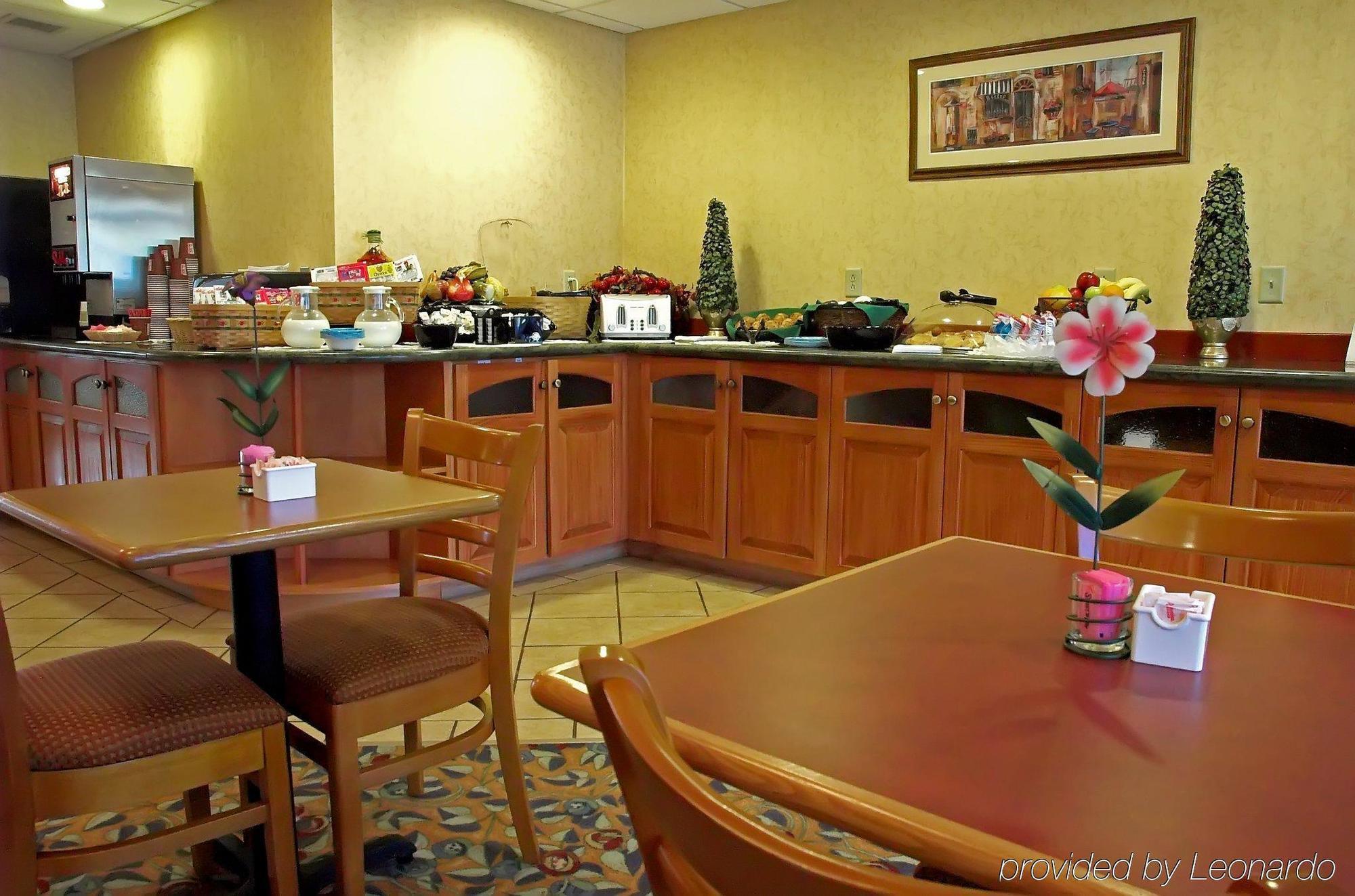 Holiday Inn Express Hotel & Suites Boston - Marlboro By Ihg Hudson Екстериор снимка